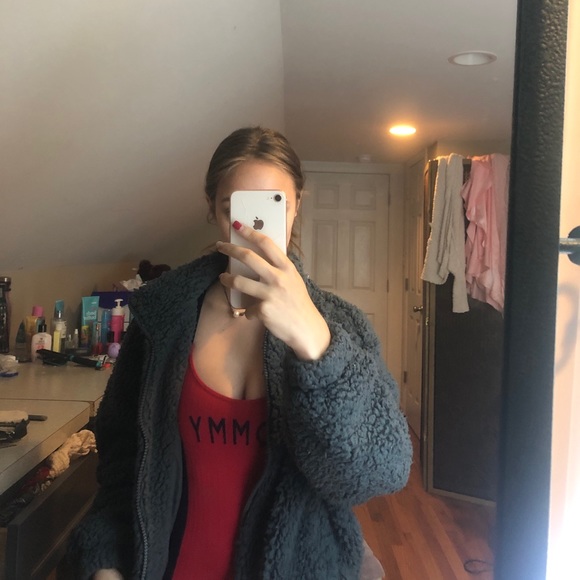 Outfit including TH, UO, and lucky brand - Picture 3 of 8